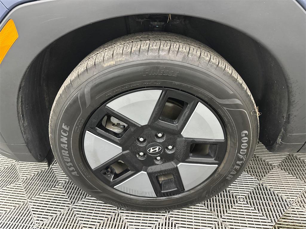 used 2025 Hyundai Santa Fe car, priced at $29,390