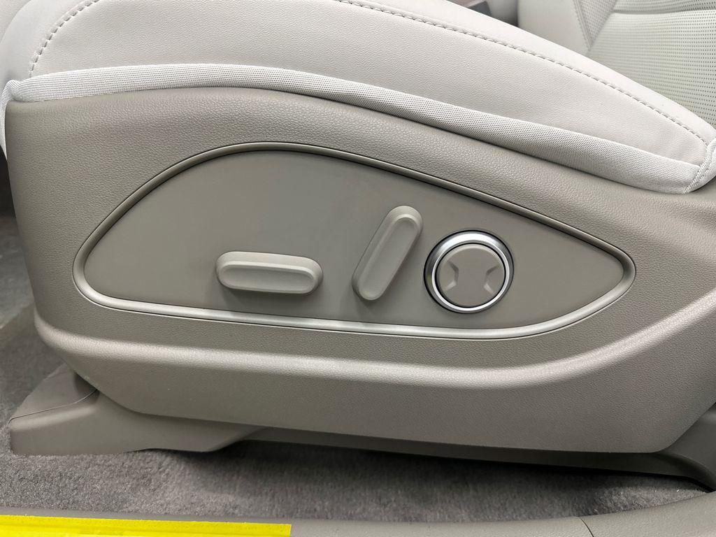 new 2026 Hyundai Palisade Hybrid car, priced at $45,525