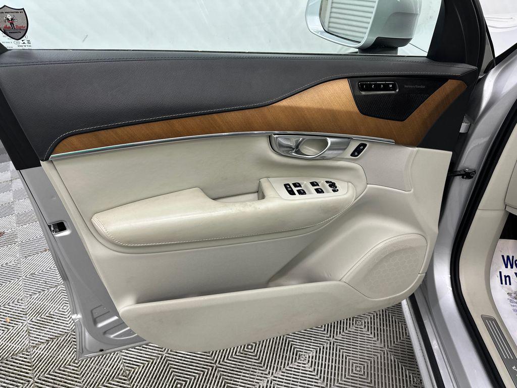 used 2019 Volvo XC90 car, priced at $27,671