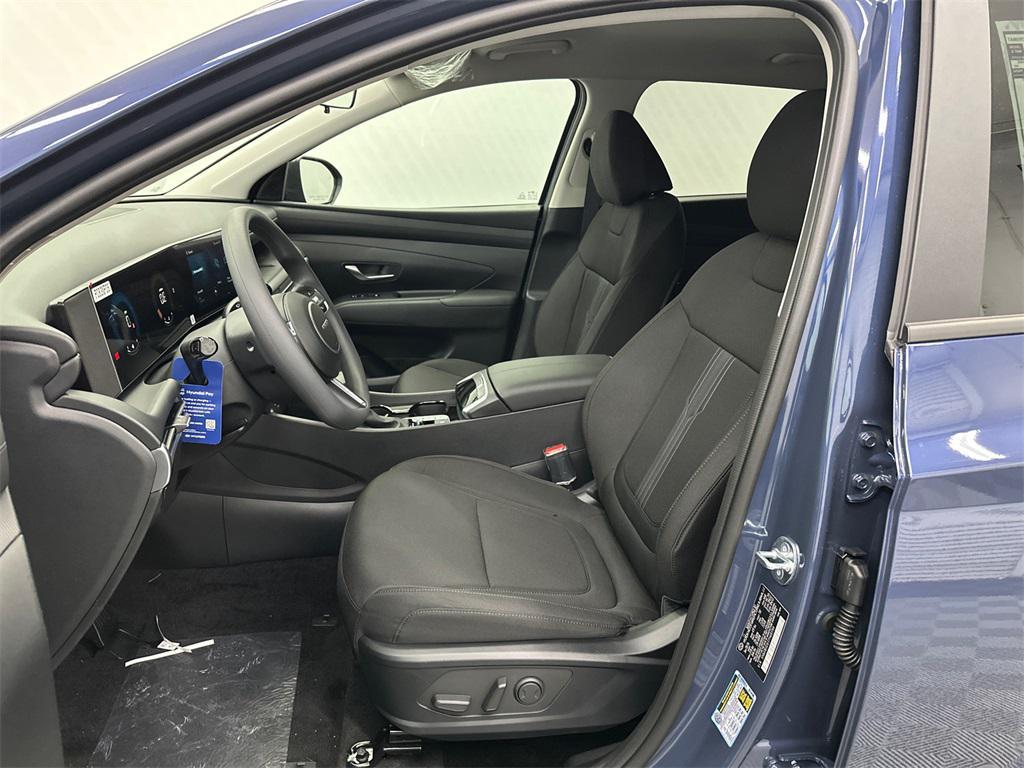new 2026 Hyundai Tucson car, priced at $29,425