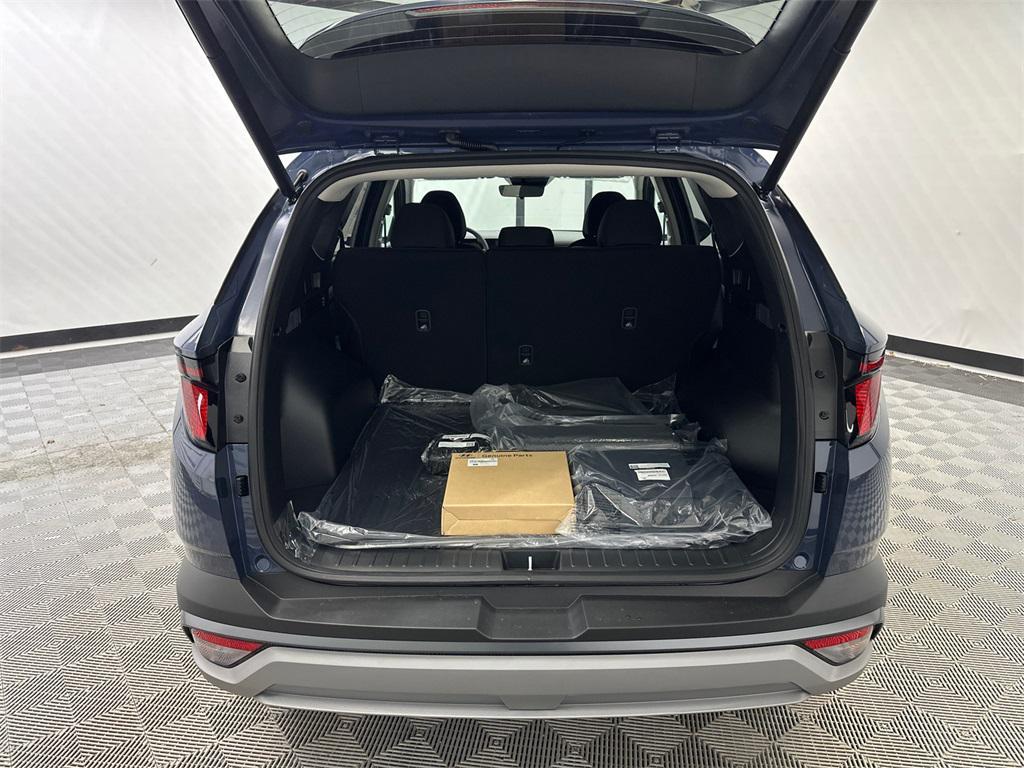 new 2026 Hyundai Tucson car, priced at $29,425