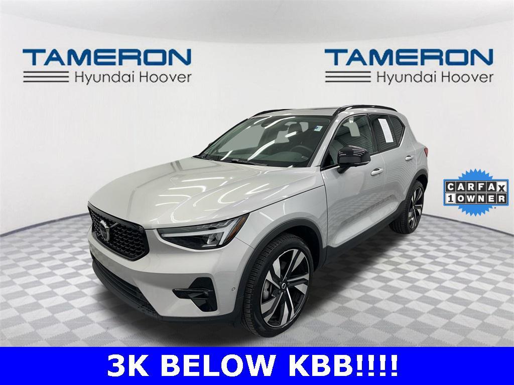 used 2025 Volvo XC40 car, priced at $31,697