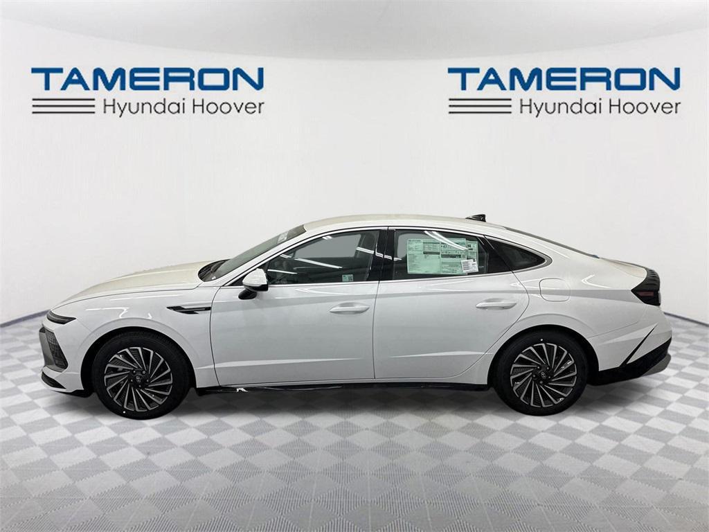 new 2025 Hyundai Sonata Hybrid car, priced at $29,791