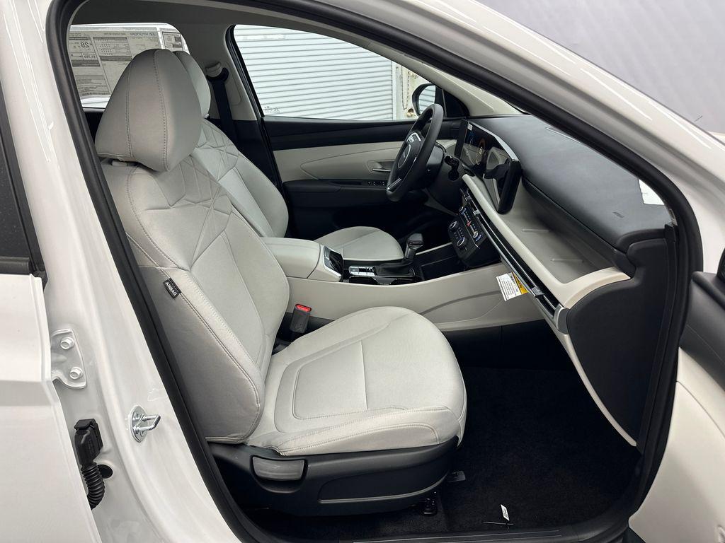 new 2026 Hyundai Tucson car, priced at $27,950