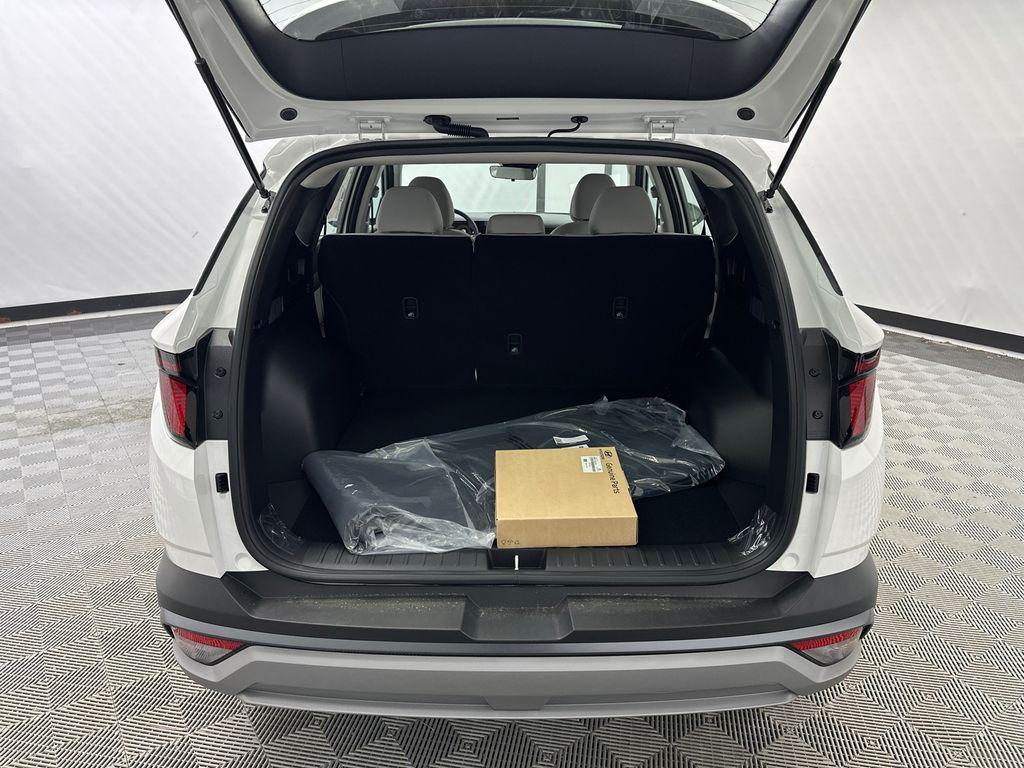 new 2026 Hyundai Tucson car, priced at $27,950