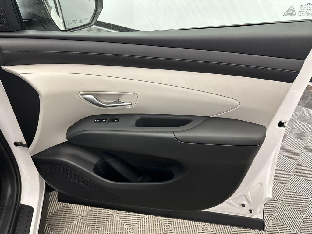 new 2026 Hyundai Tucson car, priced at $27,950
