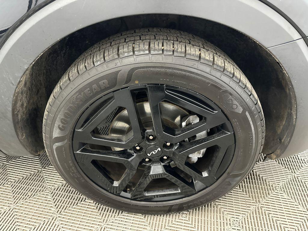 used 2024 Kia Telluride car, priced at $36,899