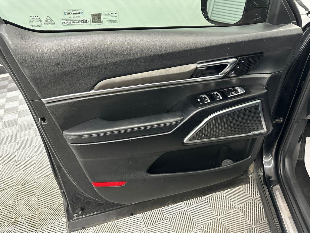 used 2024 Kia Telluride car, priced at $36,899