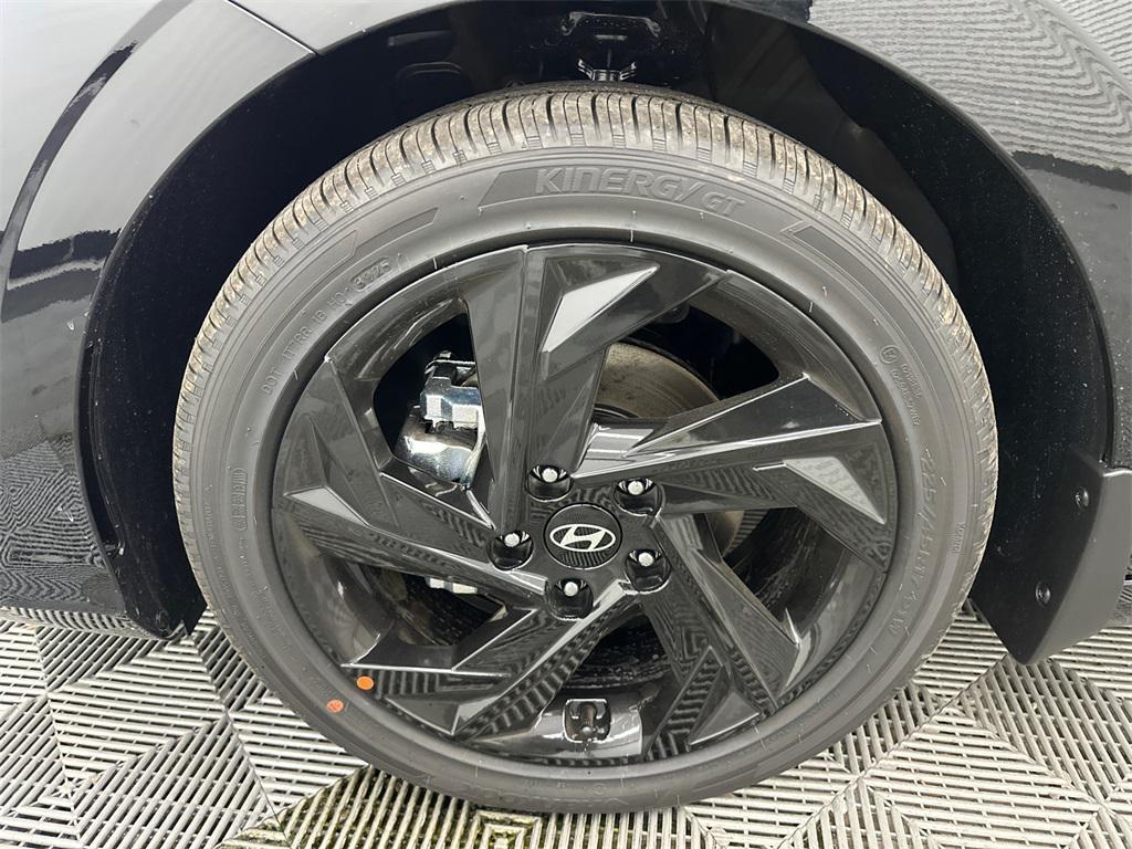 new 2026 Hyundai Elantra car, priced at $25,485