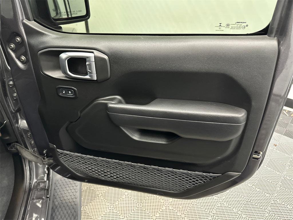 used 2022 Jeep Wrangler Unlimited car, priced at $35,891