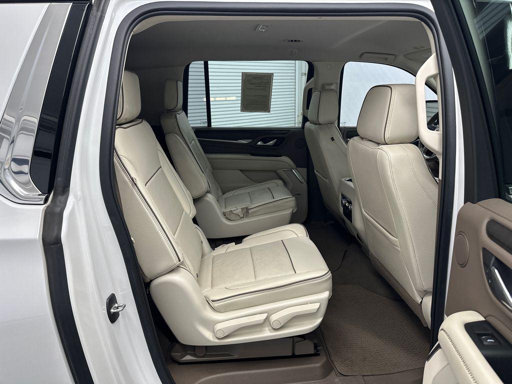 used 2021 GMC Yukon XL car, priced at $44,869