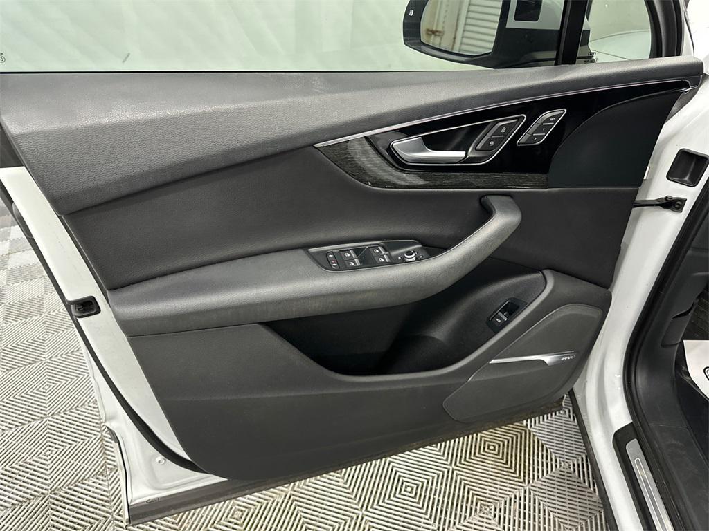 used 2018 Audi Q7 car, priced at $15,841