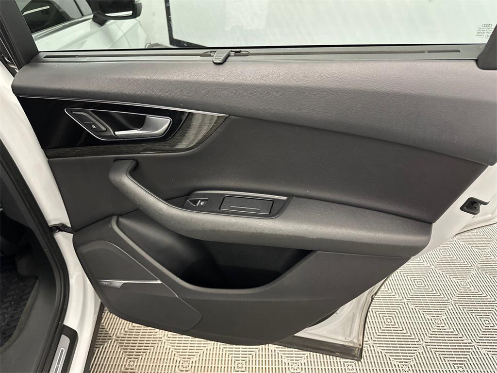 used 2018 Audi Q7 car, priced at $15,841