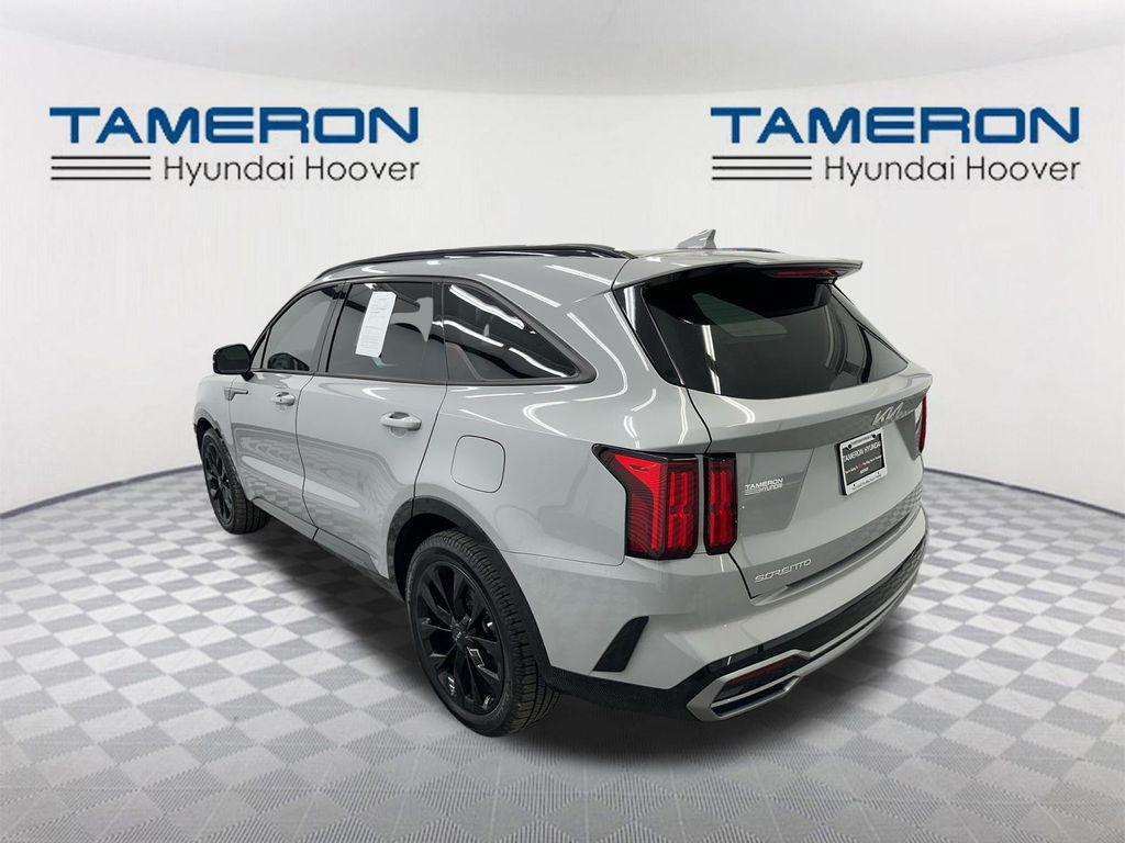 used 2023 Kia Sorento car, priced at $26,981