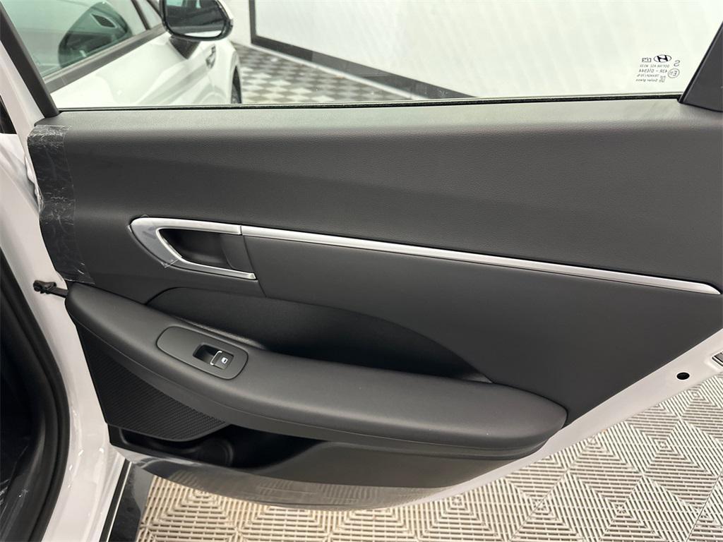 new 2026 Hyundai Sonata car, priced at $29,621