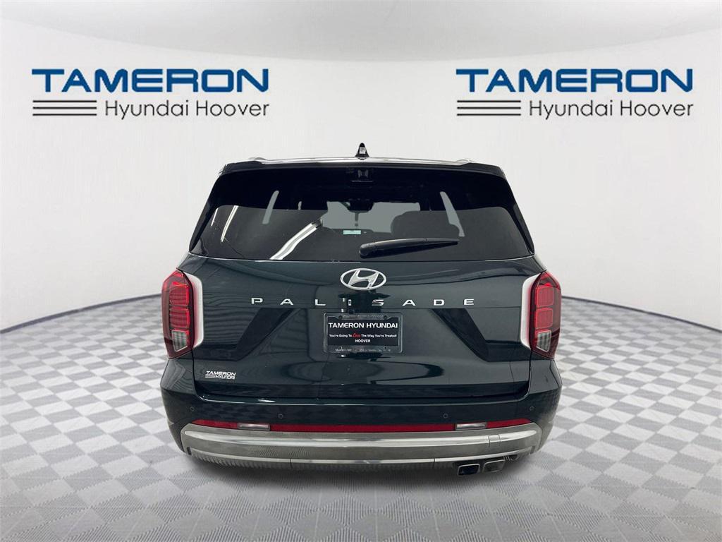 used 2025 Hyundai Palisade car, priced at $44,711