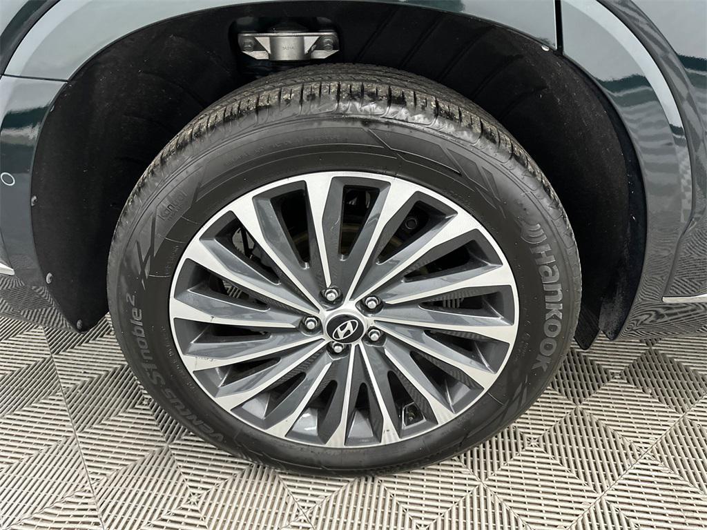 used 2025 Hyundai Palisade car, priced at $44,711