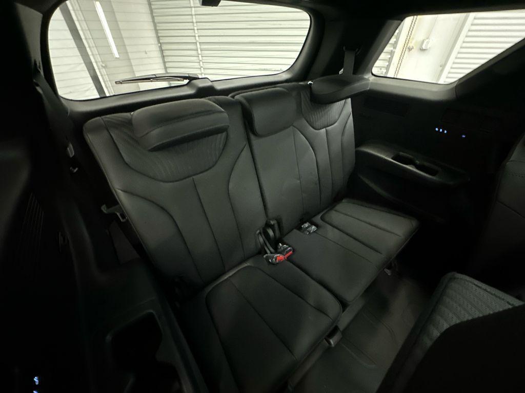 used 2025 Hyundai Palisade car, priced at $44,711