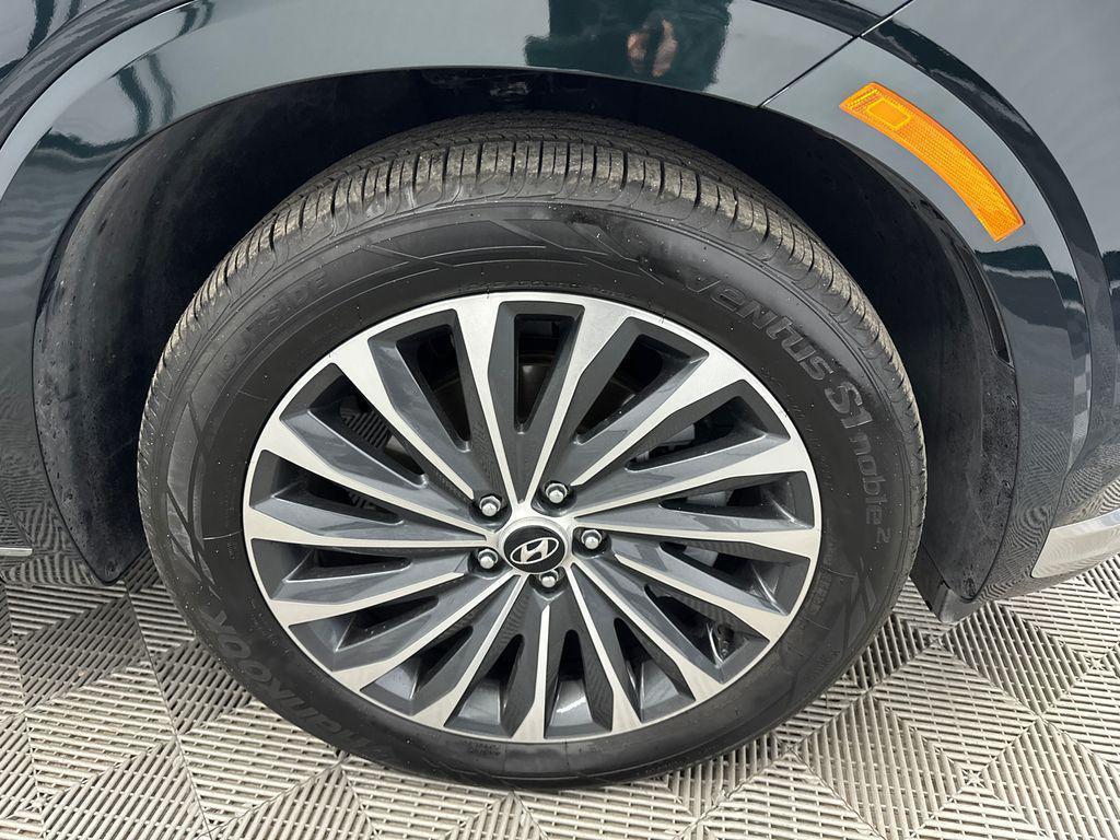 used 2025 Hyundai Palisade car, priced at $44,711