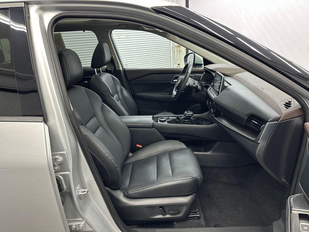 used 2021 Nissan Rogue car, priced at $23,836