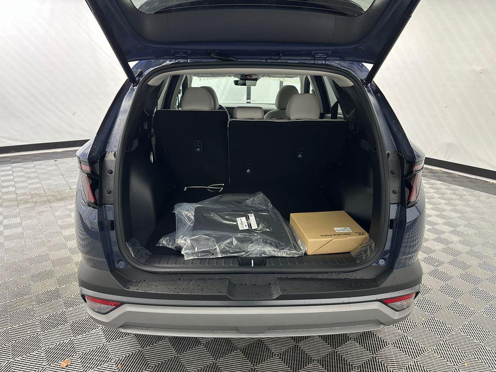 new 2026 Hyundai Tucson car, priced at $33,329