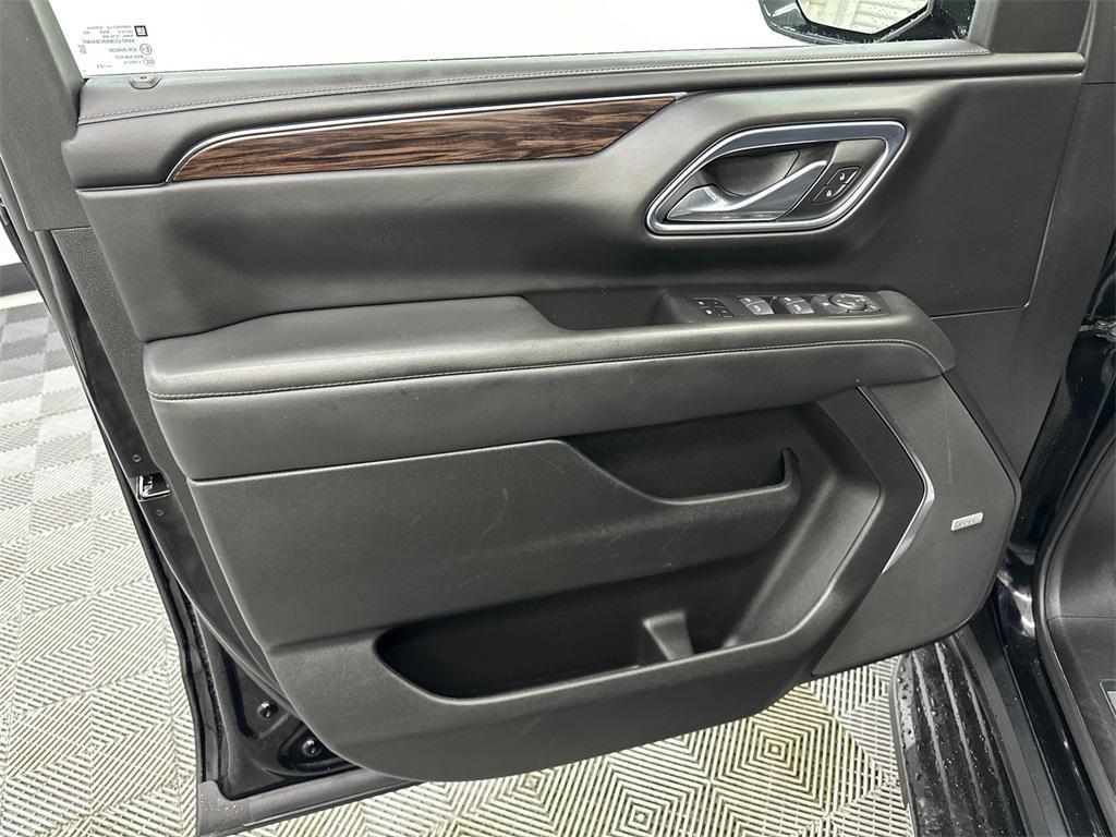 used 2023 Chevrolet Suburban car, priced at $37,983