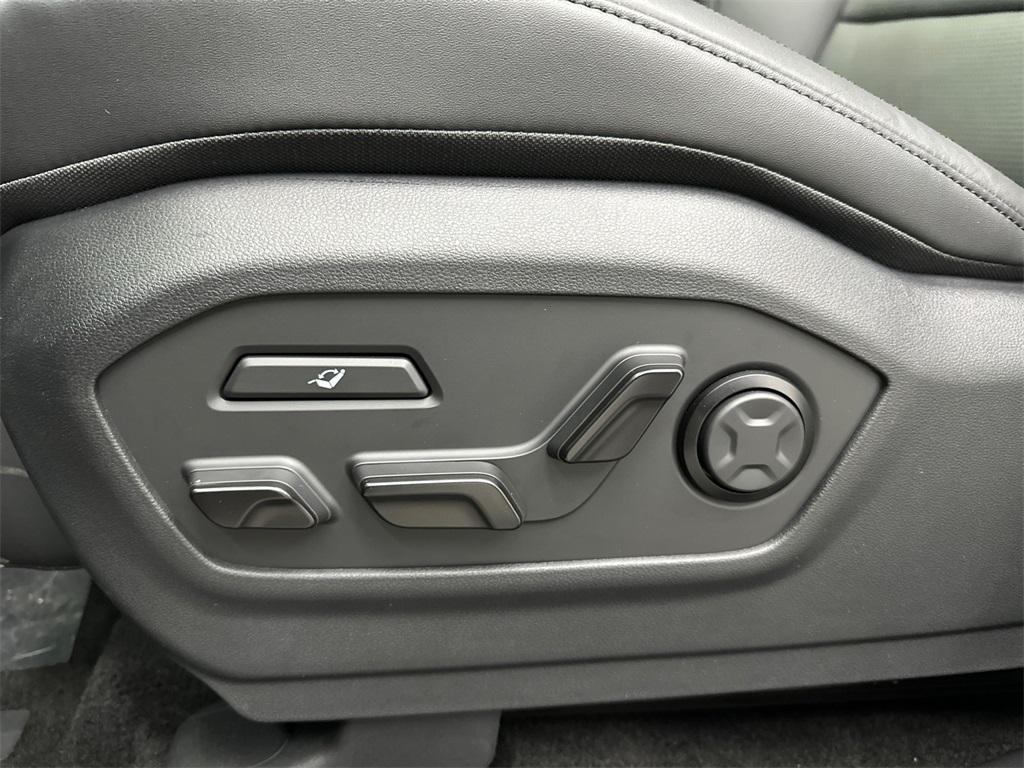 new 2026 Hyundai SANTA FE HEV car, priced at $50,364