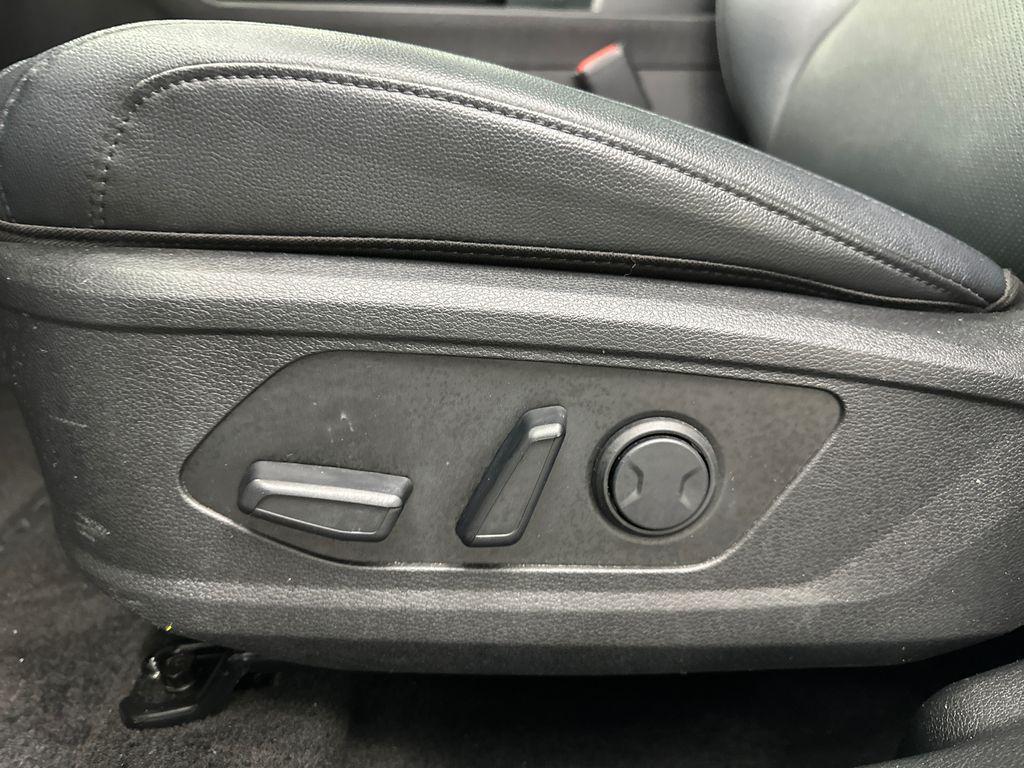 used 2025 Kia Sportage car, priced at $25,439