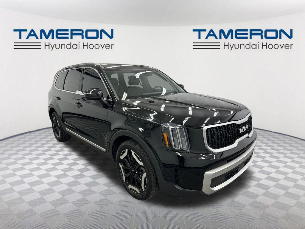 used 2024 Kia Telluride car, priced at $33,755