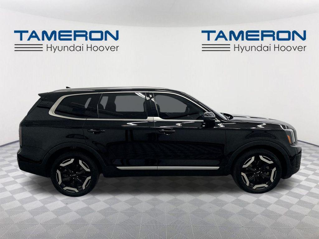 used 2024 Kia Telluride car, priced at $33,755
