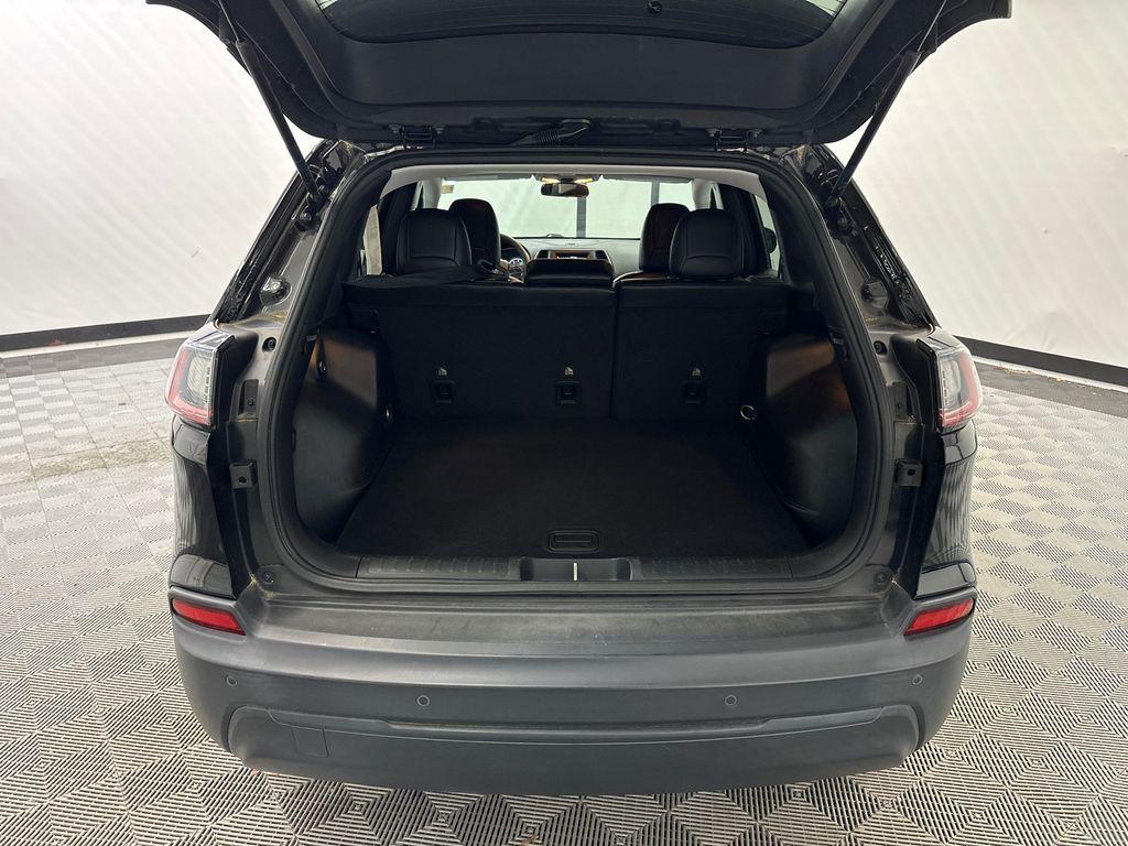 used 2020 Jeep Cherokee car, priced at $15,982