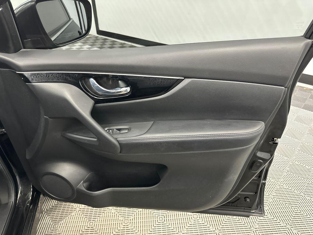 used 2018 Nissan Rogue Sport car, priced at $16,997