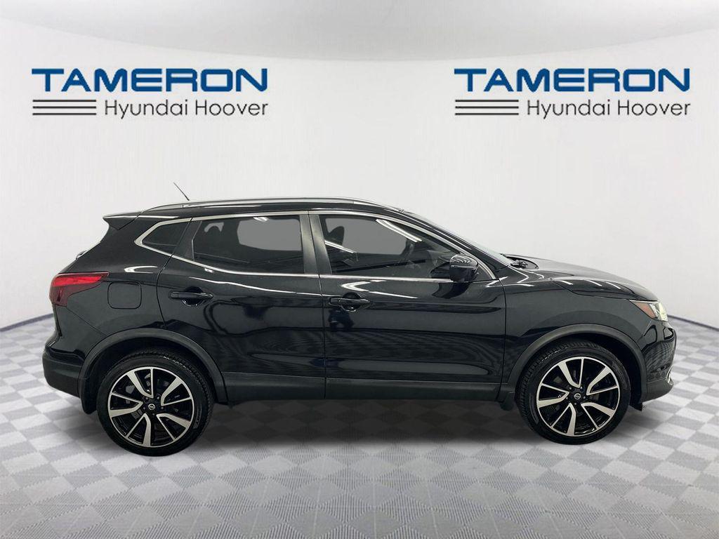 used 2018 Nissan Rogue Sport car, priced at $16,997