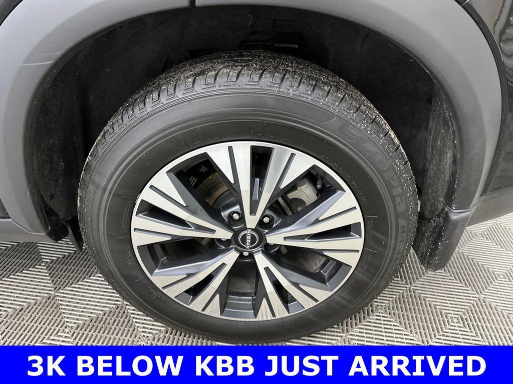 used 2023 Nissan Rogue car, priced at $15,836