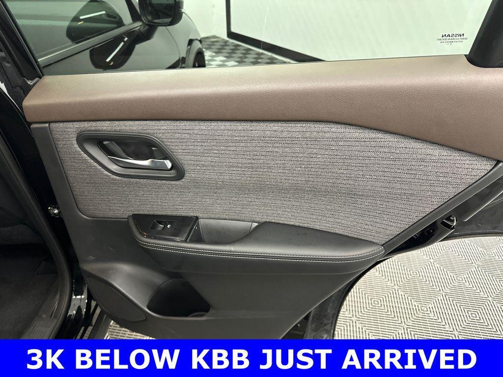 used 2023 Nissan Rogue car, priced at $15,836