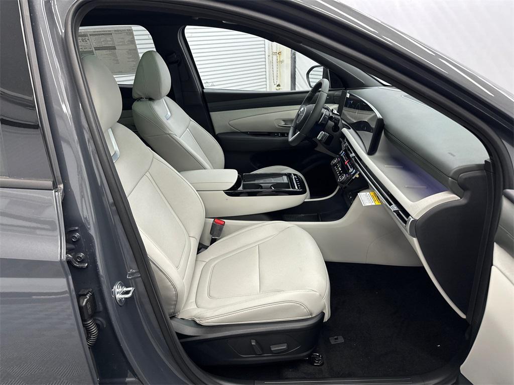 new 2026 Hyundai Tucson car, priced at $38,043