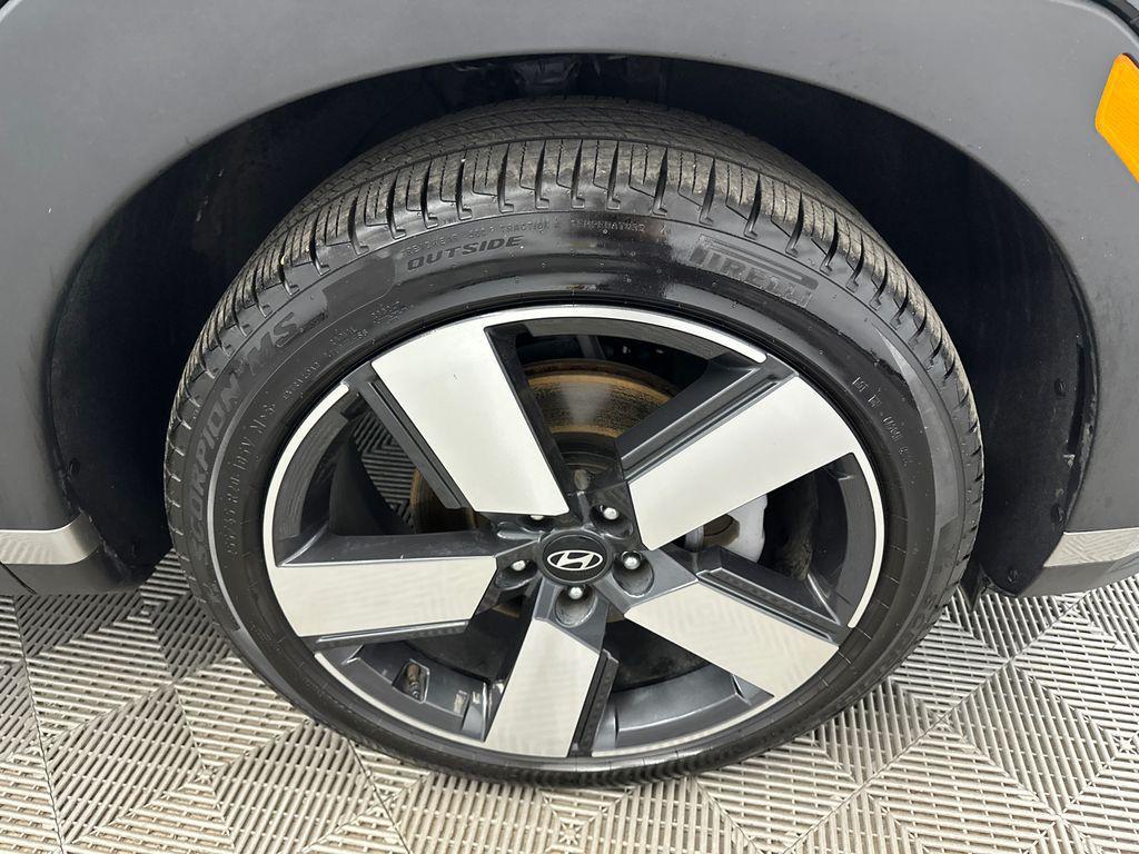 used 2025 Hyundai Santa Fe car, priced at $36,646