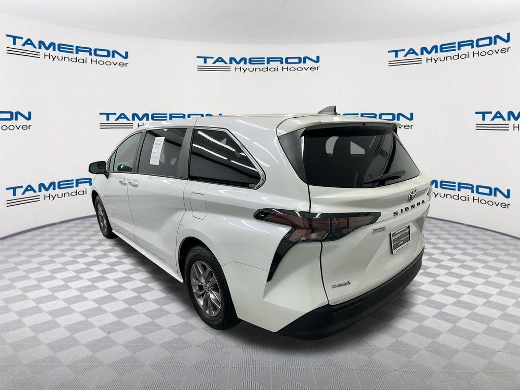 used 2023 Toyota Sienna car, priced at $34,631
