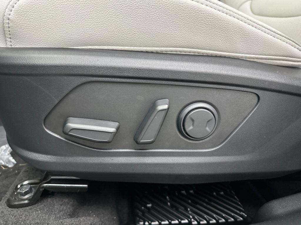 new 2026 Hyundai Tucson car, priced at $38,238