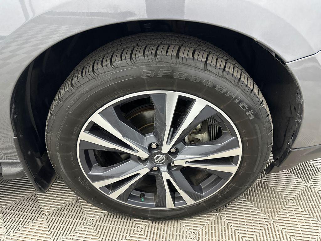 used 2020 Nissan Pathfinder car, priced at $20,991