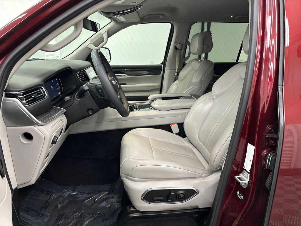 used 2022 Jeep Wagoneer car, priced at $33,870