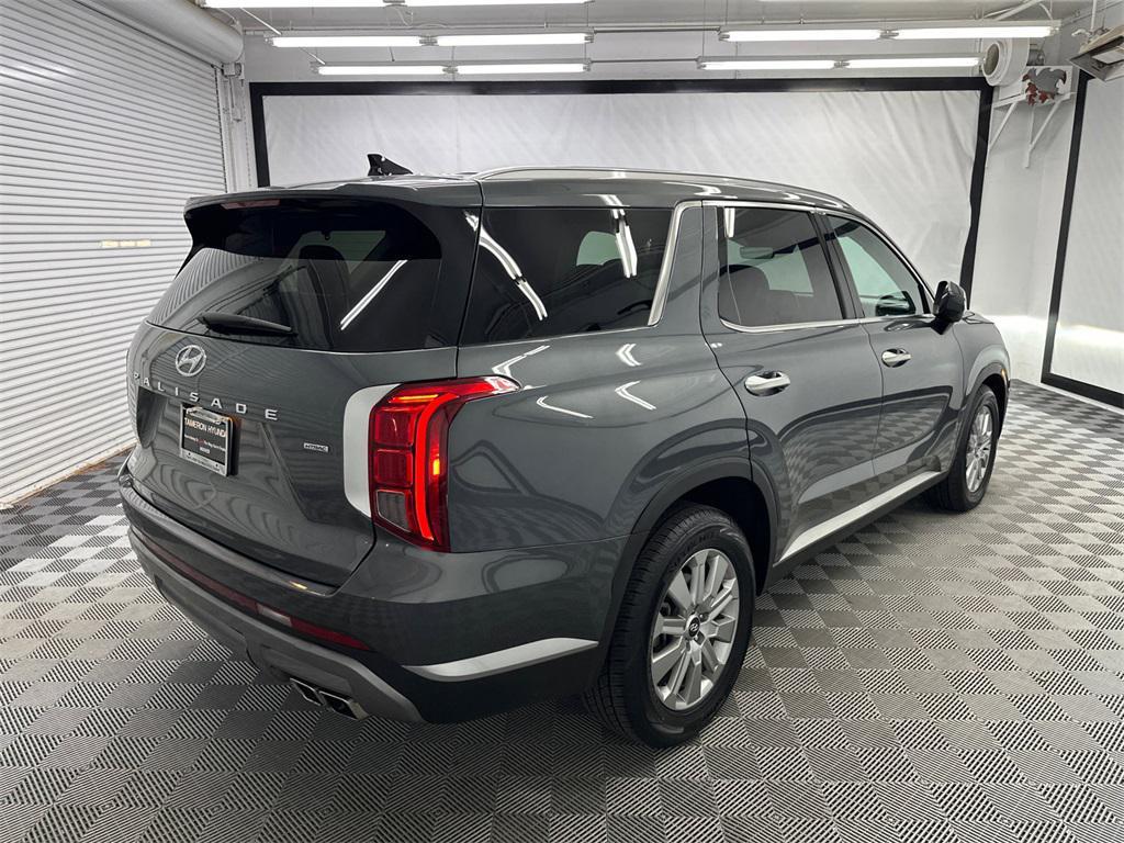 used 2024 Hyundai Palisade car, priced at $30,706