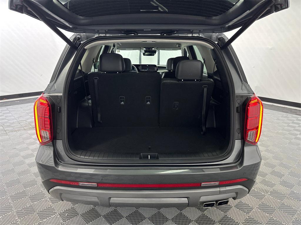 used 2024 Hyundai Palisade car, priced at $30,706