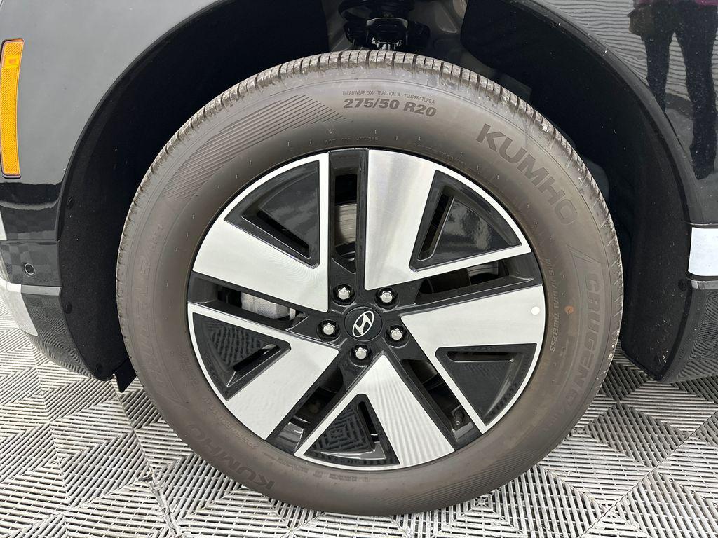 new 2026 Hyundai IONIQ 9 car, priced at $59,705