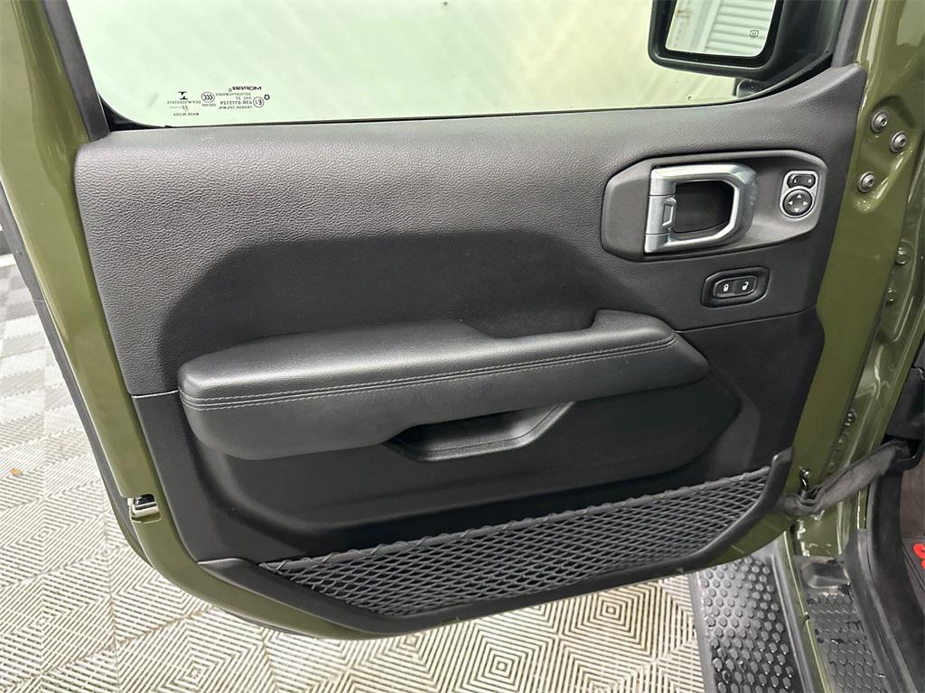 used 2022 Jeep Wrangler Unlimited car, priced at $34,997