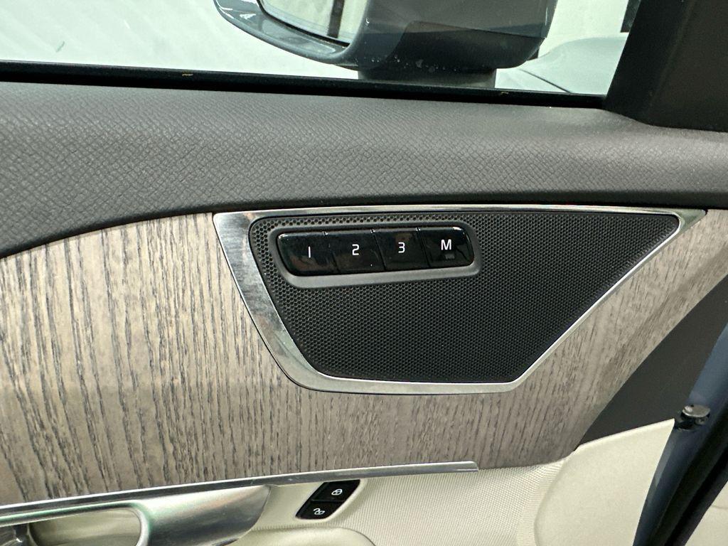 used 2023 Volvo XC90 car, priced at $37,785