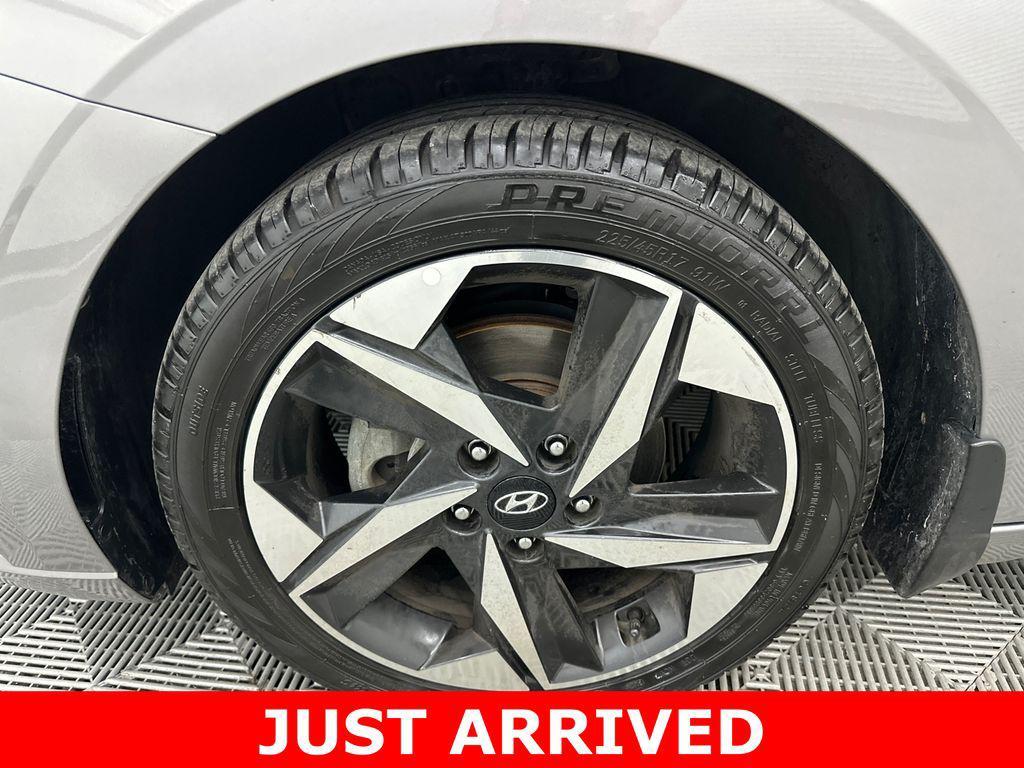 used 2022 Hyundai Elantra car, priced at $16,597
