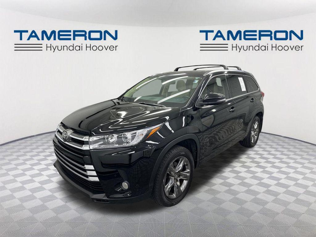 used 2018 Toyota Highlander car, priced at $22,766