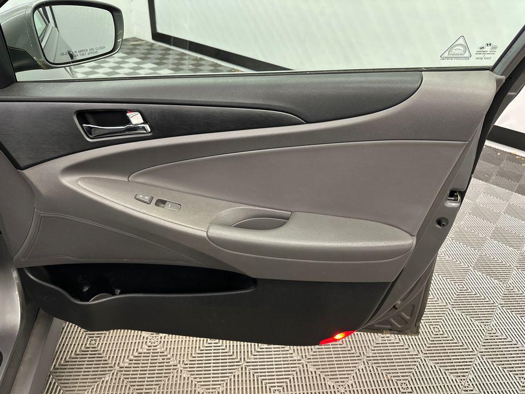 used 2014 Hyundai Sonata car, priced at $9,005