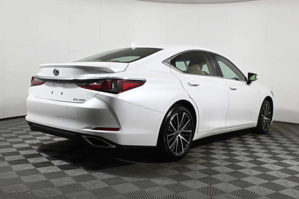used 2025 Lexus ES 350 car, priced at $40,715